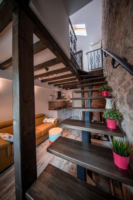 Riva Suite 2 Komiza Bagian luar foto