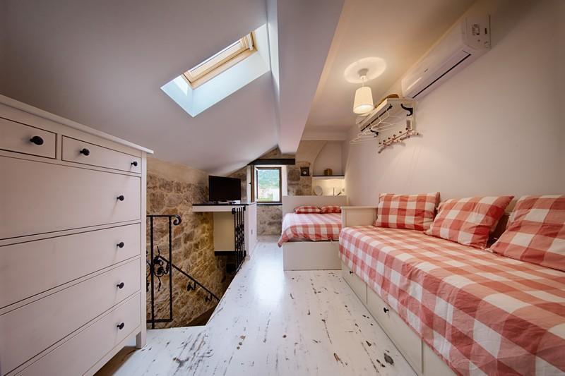 Riva Suite 2 Komiza Bagian luar foto